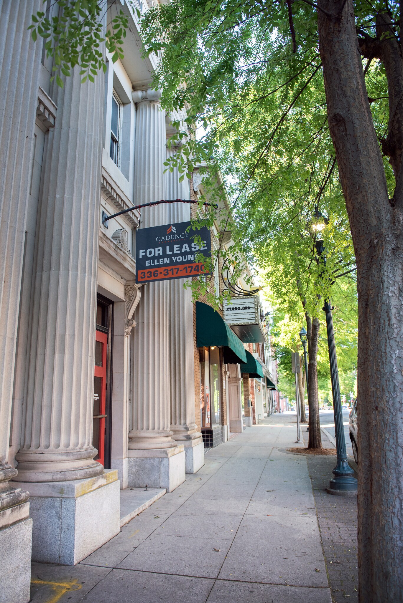 524 S Elm St, Greensboro, NC à louer Photo de l’immeuble– Image 1 sur 5