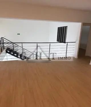 Industriel/Logistique dans Villeneuve-la-Garenne à louer - Photo intérieure – Image 3 sur 4