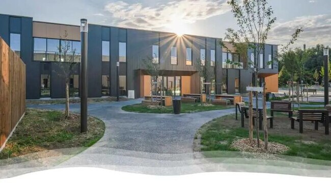 Plus de détails pour Bureau à louer