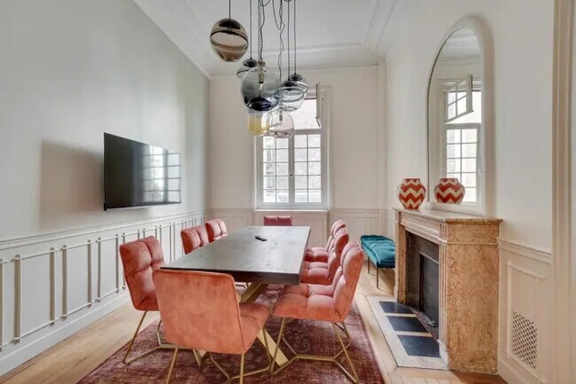 Plus de détails pour 9 Rue Fortuny, Paris - Coworking à louer