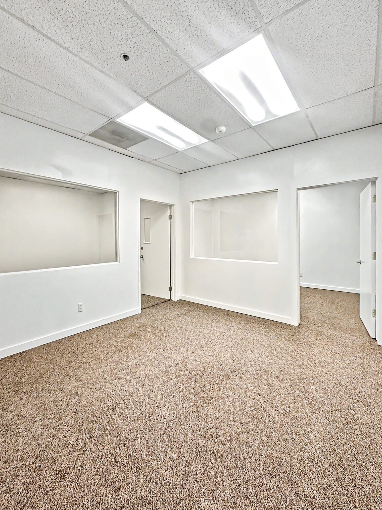 301 Georgia St, Vallejo, CA à louer Photo intérieure– Image 1 sur 3