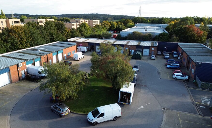 Greenhill Cres, Watford à vendre Photo de l’immeuble– Image 1 sur 1