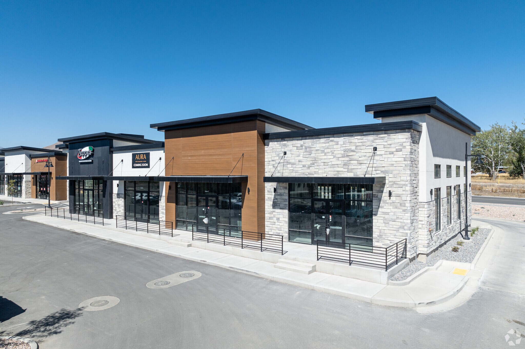 Steele Ridge Retail Center portefeuille de 9 biens à vendre sur LoopNet.fr Photo de l’immeuble– Image 1 sur 30