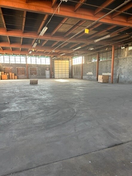 111 Paterson Plank Rd, Carlstadt, NJ à louer - Photo intérieure – Image 3 sur 4
