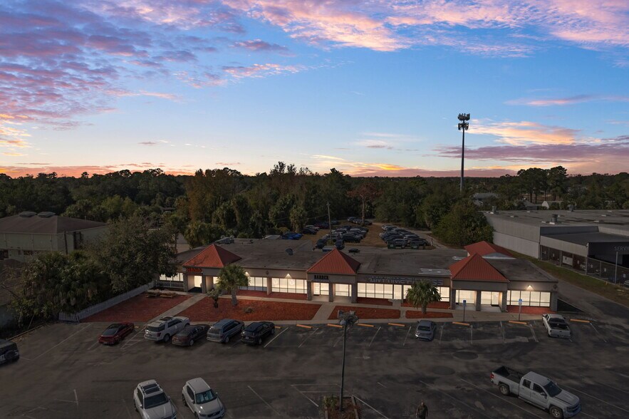 2010 SE US Highway 19, Crystal River, FL à vendre - Photo de l’immeuble – Image 2 sur 22