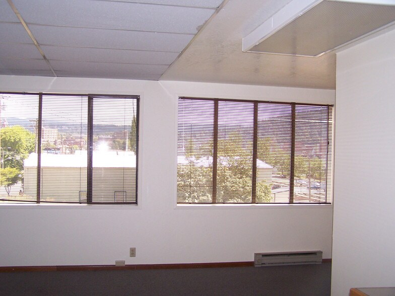 1111 W Holly St, Bellingham, WA à louer - Photo de l’immeuble – Image 2 sur 56