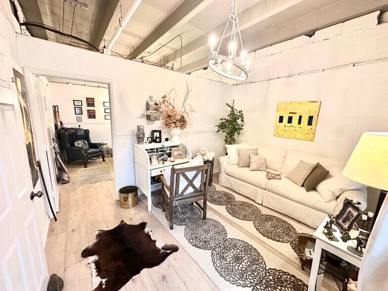 296 White Bridge Pike, Nashville, TN à vendre - Hall d’entrée – Image 2 sur 20