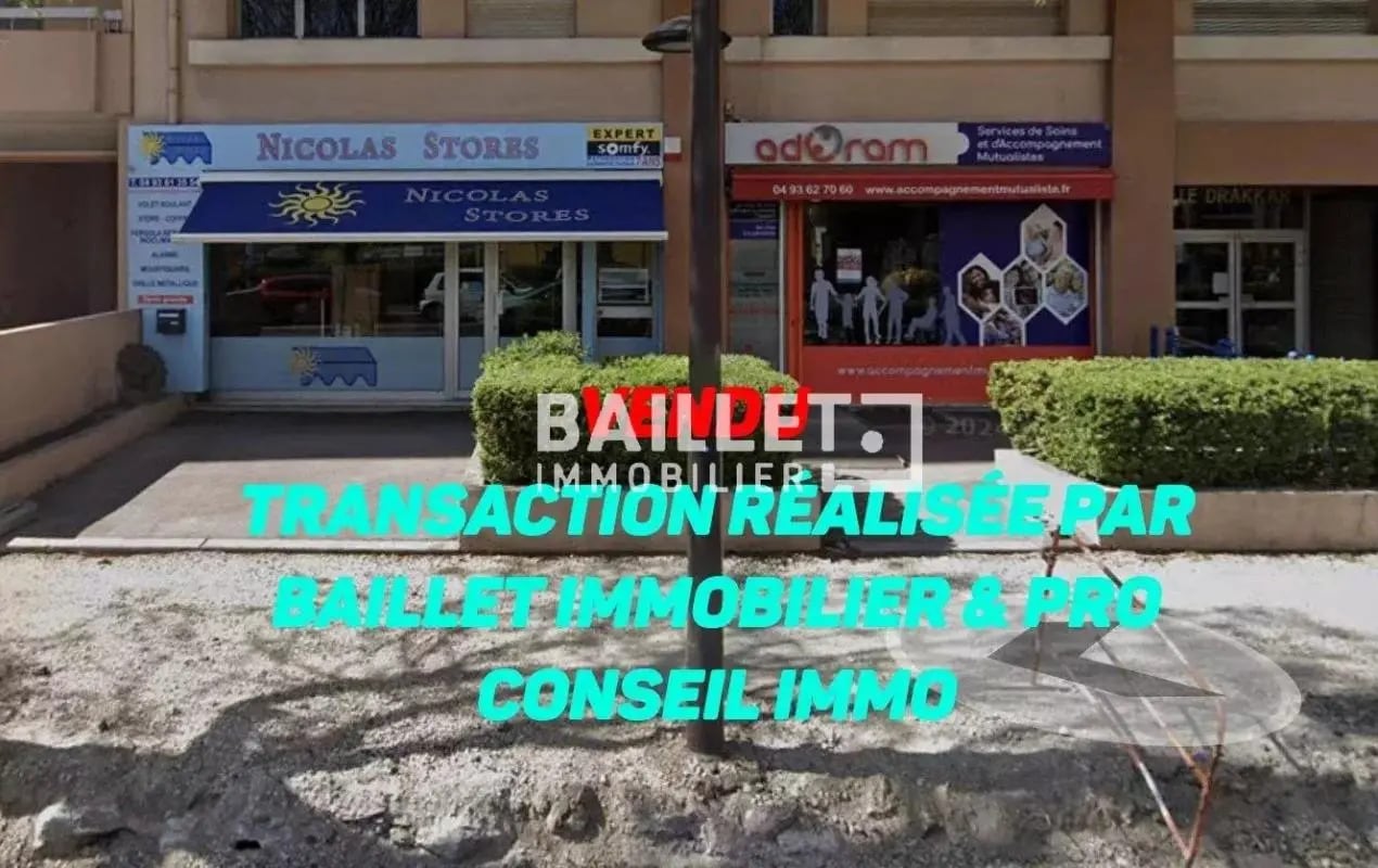 Local commercial dans Antibes à vendre Photo de l’immeuble– Image 1 sur 3