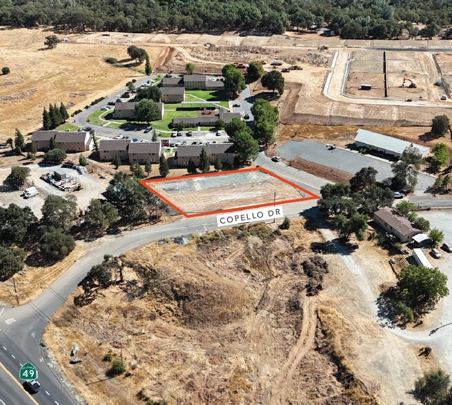 651 Copello dr, Angels Camp, CA à vendre - Photo de l’immeuble – Image 3 sur 5