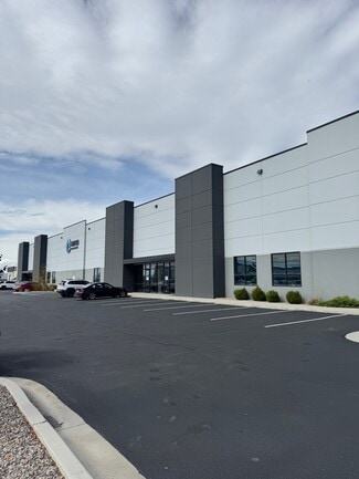 Plus de détails pour 910 W Center St, North Salt Lake, UT - Industriel/Logistique à louer