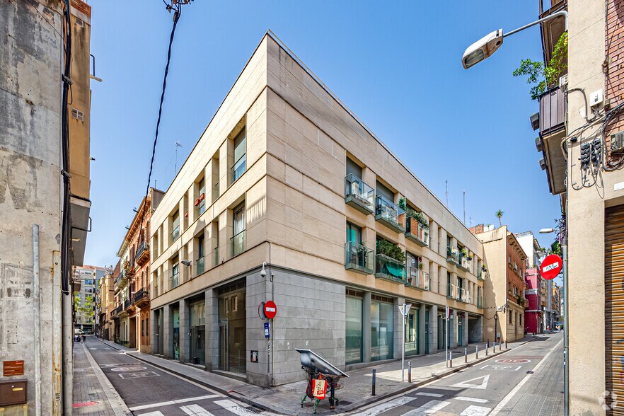 Local commercial dans Barcelone, Barcelona à louer - Photo principale – Image 1 sur 2