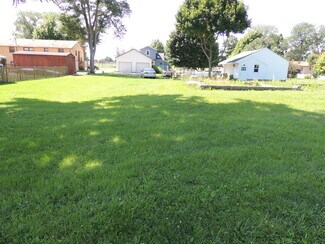 Plus de détails pour 204 W Main St, Kirkland, IL - Terrain à vendre