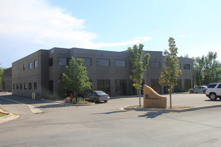 360 S 200 W, Farmington, UT à louer - Photo de l’immeuble – Image 2 sur 7