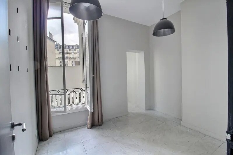 Bureau dans Paris à louer - Photo de l’immeuble – Image 3 sur 7