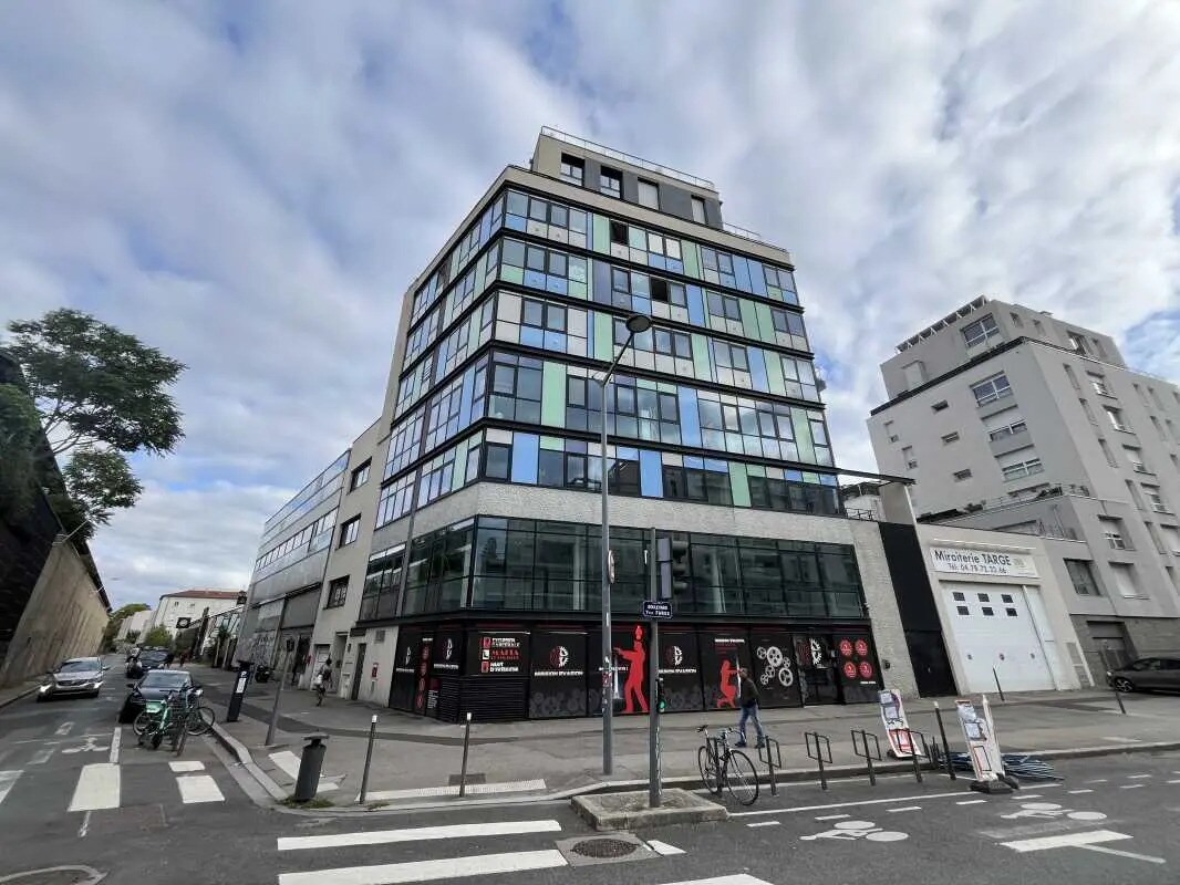 32 Rue Victor Lagrange, Lyon à louer Photo de l’immeuble– Image 1 sur 17
