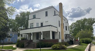 Plus de détails pour 401 Central Ave SW, Le Mars, IA - Logement à vendre