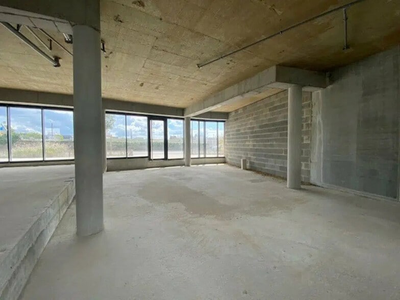 Bureau dans Vannes à louer - Photo de l’immeuble – Image 3 sur 3