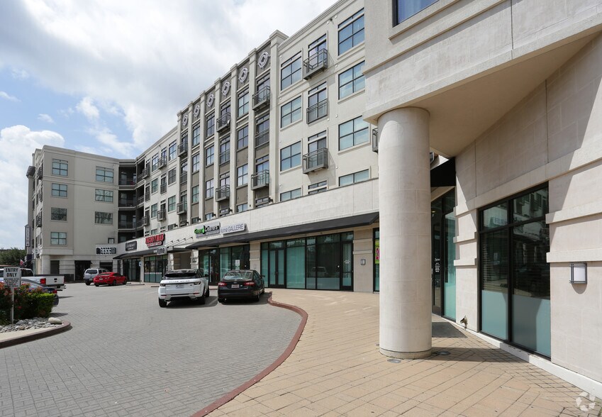 4123 Cedar Springs Rd, Dallas, TX à louer - Photo de l’immeuble – Image 2 sur 73