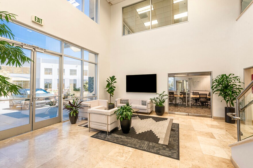 18 Bunsen, Irvine, CA à louer - Photo intérieure – Image 3 sur 22