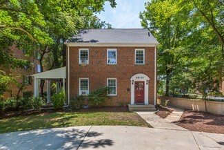 Plus de détails pour 4810 Chevy Chase Dr, Chevy Chase, MD - Logement à vendre