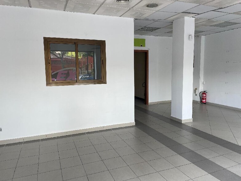 View Photo