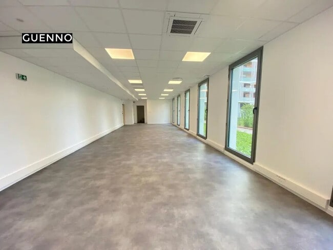 Plus de détails pour Bureau à louer