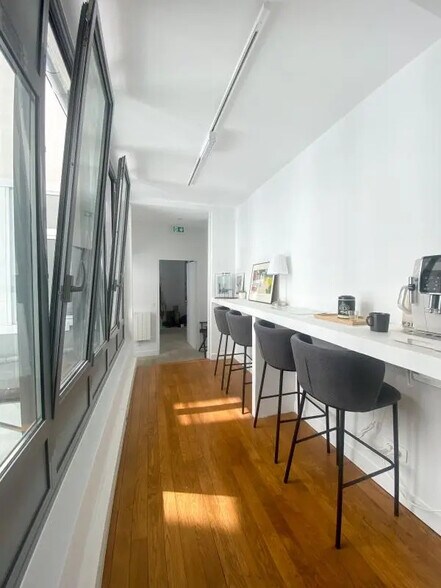 Bureau dans Paris à louer - Photo de l’immeuble – Image 3 sur 6