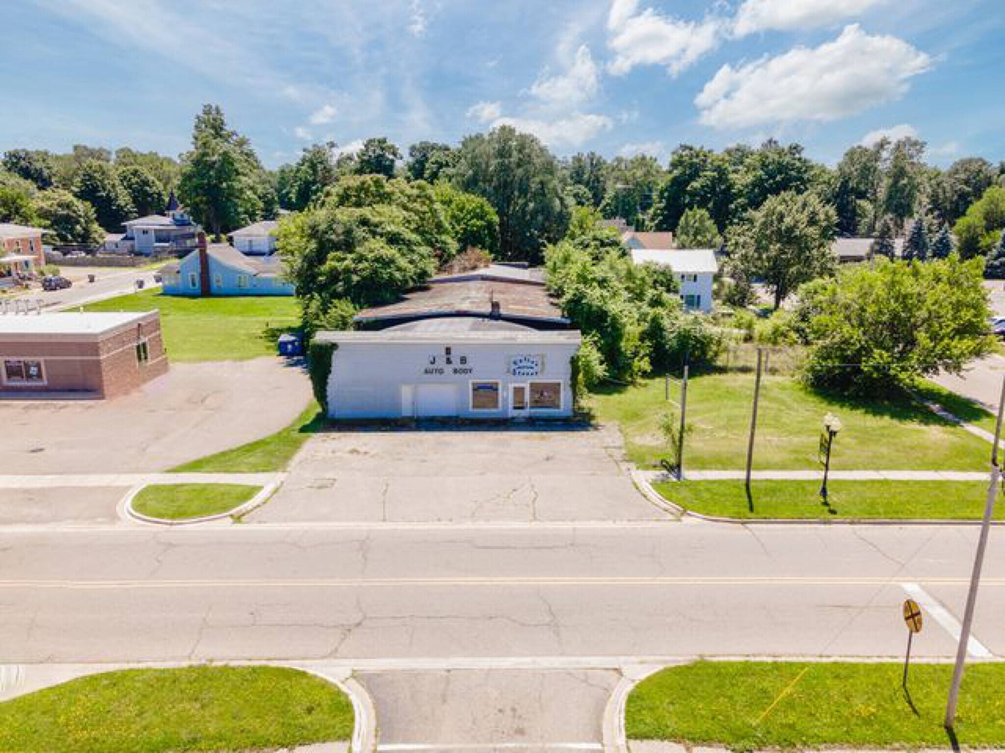 210 W Main St, Hartford, MI à vendre Photo principale– Image 1 sur 19