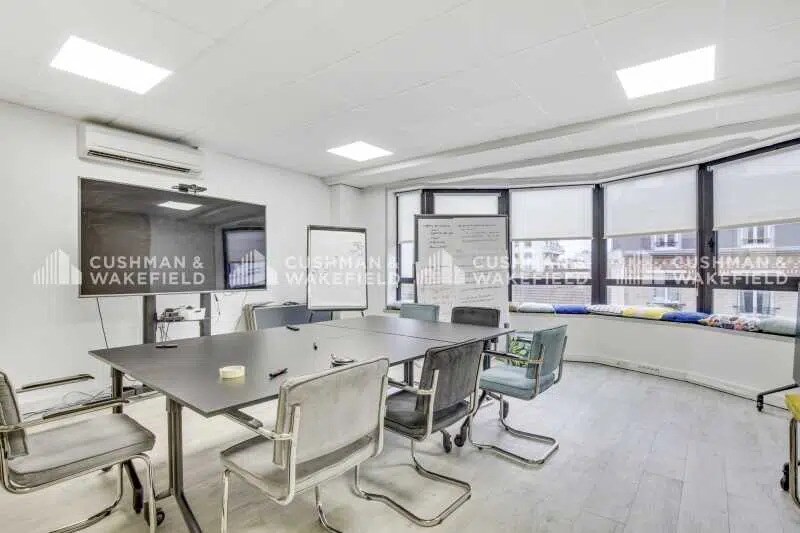 Bureau dans Boulogne-Billancourt à louer - Photo de l’immeuble – Image 3 sur 13