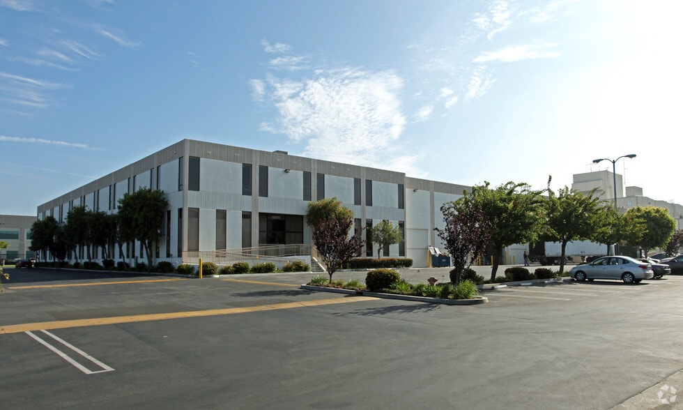 18600-18640 Crenshaw Blvd, Torrance, CA à louer - Photo principale – Image 2 sur 2