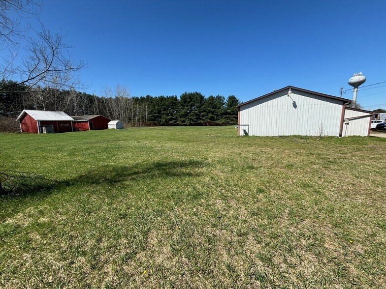 5684 E Broadway Rd, Mount Pleasant, MI à vendre - Photo de l’immeuble – Image 2 sur 6