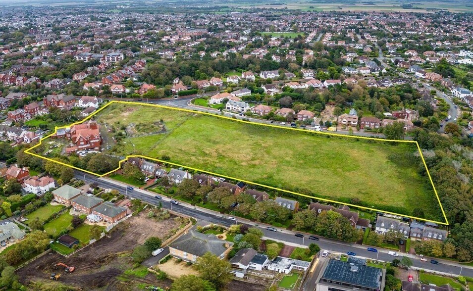 20 Lancaster Road, Southport à vendre - Photo de l’immeuble – Image 1 sur 4