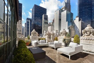 57 W 57th St, New York, NY à louer Autre– Image 1 sur 12