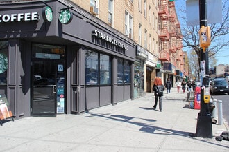 4761-4779 Broadway, New York, NY à louer Photo de l’immeuble– Image 1 sur 6