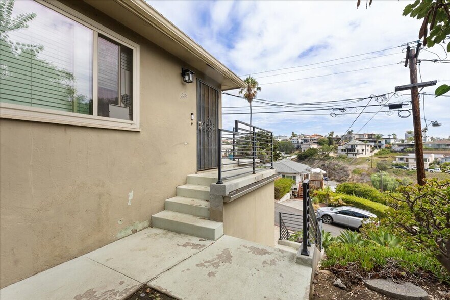 3318 Union St, San Diego, CA à vendre - Photo de l’immeuble – Image 3 sur 15