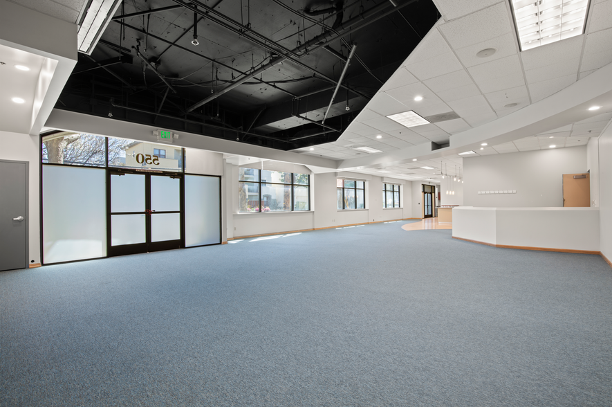 568-586 Glenwood Ave, Menlo Park, CA à vendre - Photo intérieure – Image 3 sur 11