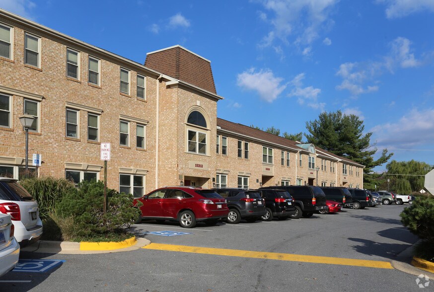 15300-15404 Spencerville Ct, Burtonsville, MD à vendre - Photo de l’immeuble – Image 3 sur 8