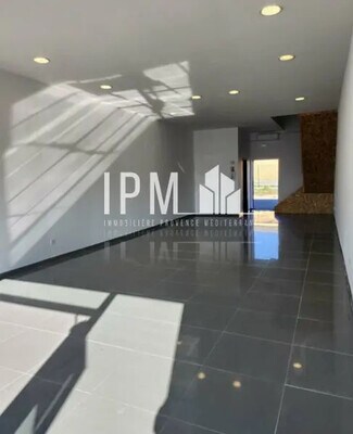 Plus de détails pour Local commercial à louer