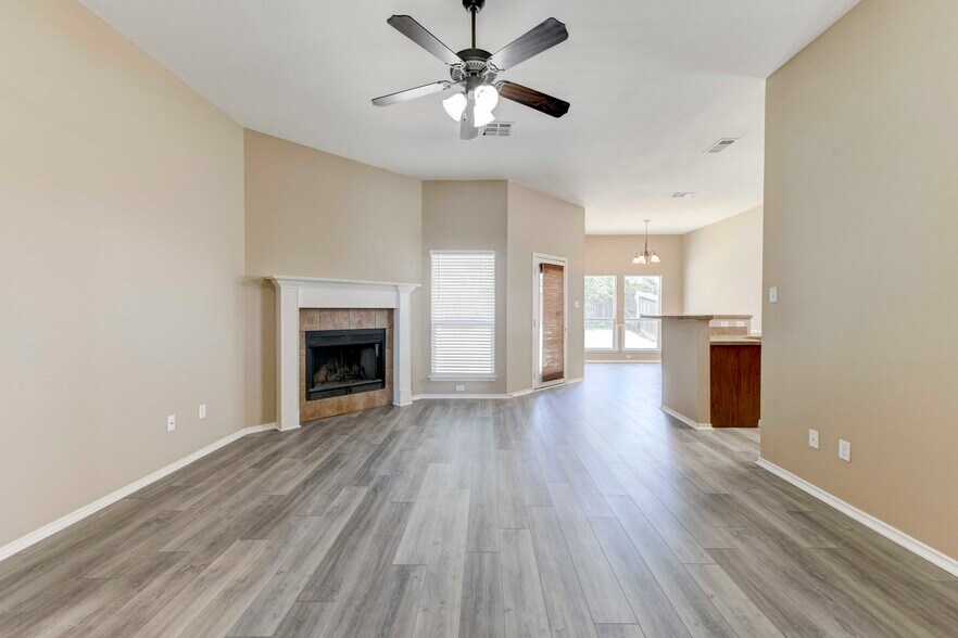 Killeen-Temple Portfolio portefeuille de 6 biens à vendre sur LoopNet.fr - Photo de l’immeuble – Image 3 sur 53