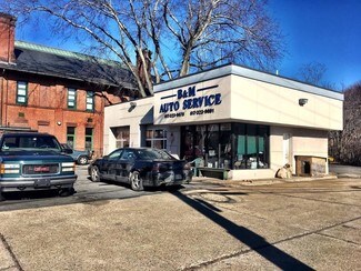Plus de détails pour 1942 Centre St, West Roxbury, MA - Local commercial à louer