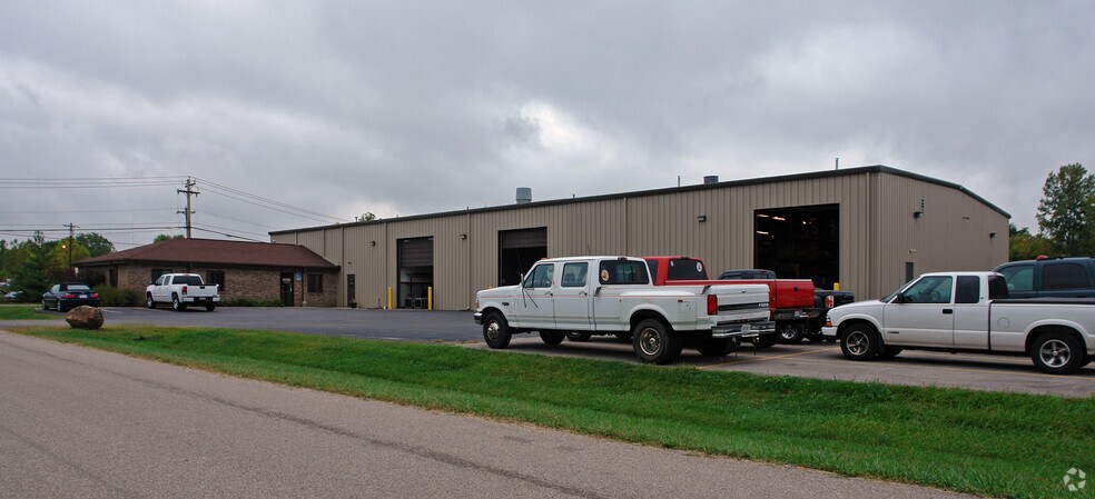 3400 Port Union Rd, Hamilton, OH à louer - Photo principale – Image 1 sur 4