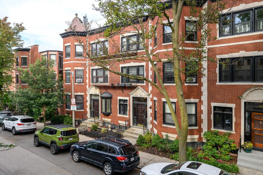 22-UNITS IN BOSTON (Fenway) portefeuille de 3 biens à vendre sur LoopNet.fr - Photo de l’immeuble – Image 3 sur 30