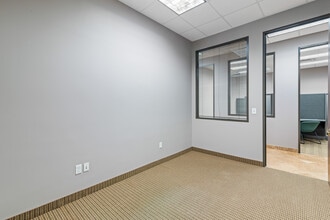 10320 Lake Rd, Houston, TX à louer Photo intérieure– Image 1 sur 4