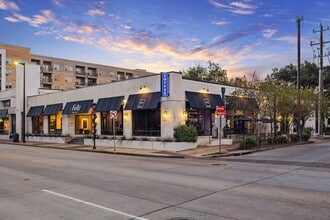 2135-2147 Westheimer Rd, Houston, TX à louer Photo intérieure– Image 2 sur 12