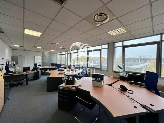 Plus de détails pour Bureau à vendre