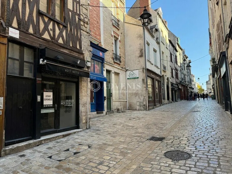 Local commercial dans Orléans à louer - Photo de l’immeuble – Image 1 sur 6