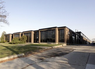 Plus de détails pour 100 Toryork Dr, Toronto, ON - Industriel/Logistique à louer