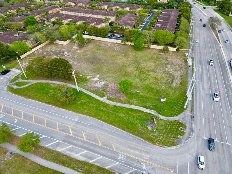 Pine Island Rd, Davie, FL à vendre - Aérien – Image 2 sur 12