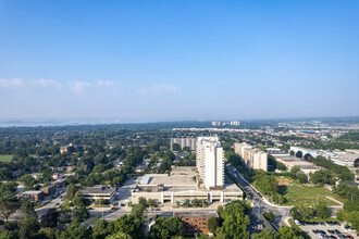 760 Brant St, Burlington, ON - VUE AÉRIENNE  vue de carte - Image1