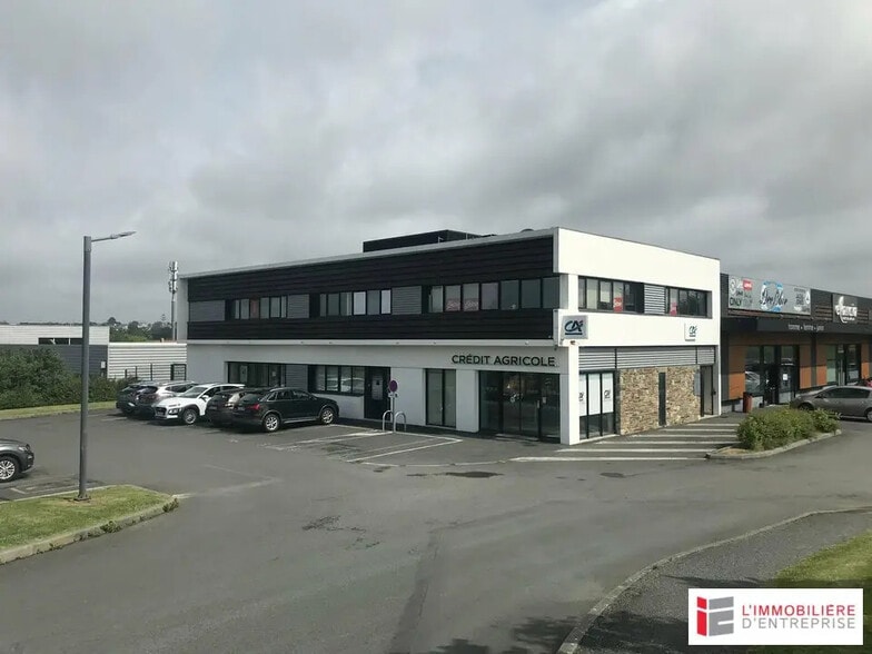 Bureau dans Lannion à louer - Photo de l’immeuble – Image 1 sur 2